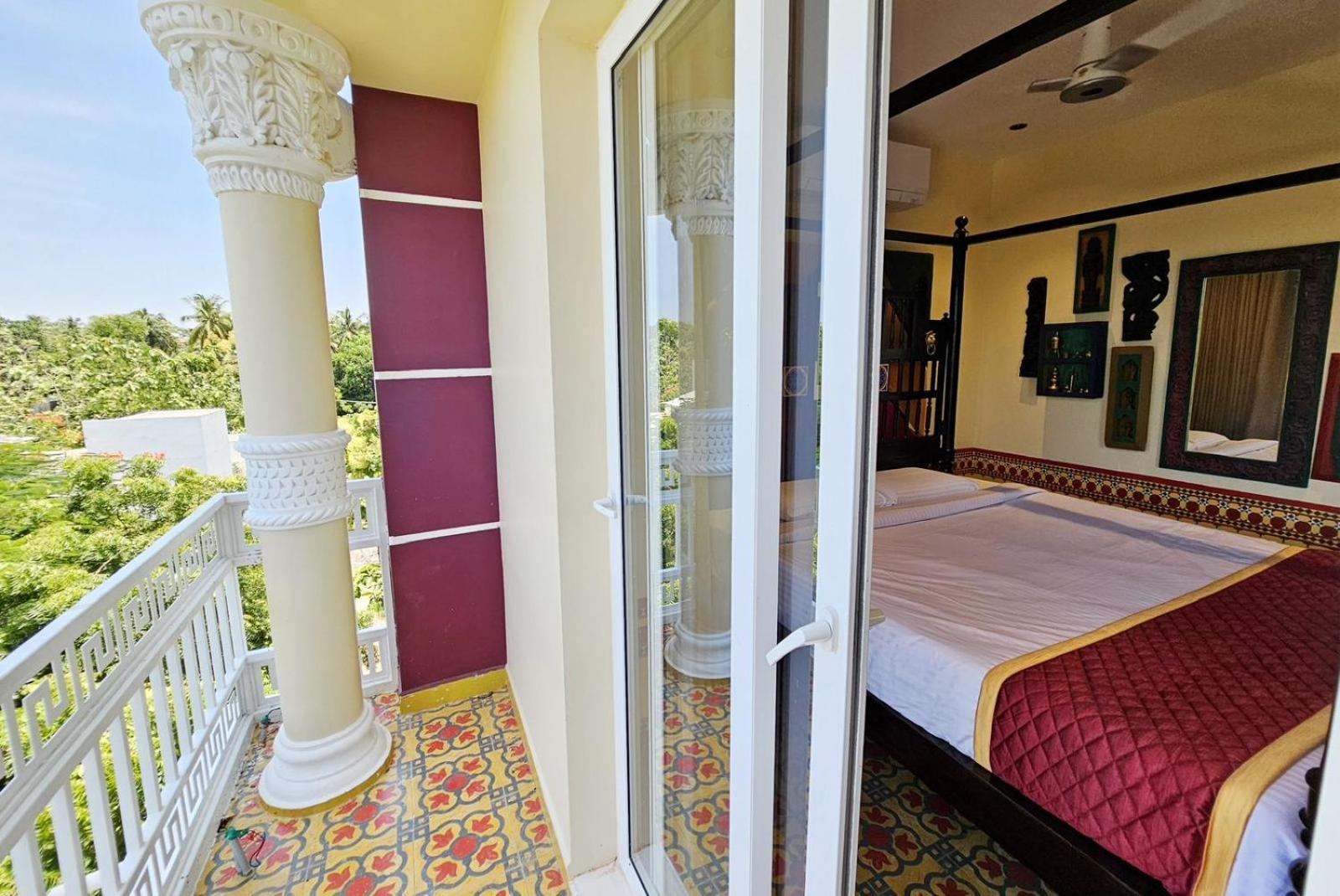 Blissful Stay, Pondicherry - Luxury Suites, 1Km To Beach, Views! Kottakuppam Kültér fotó